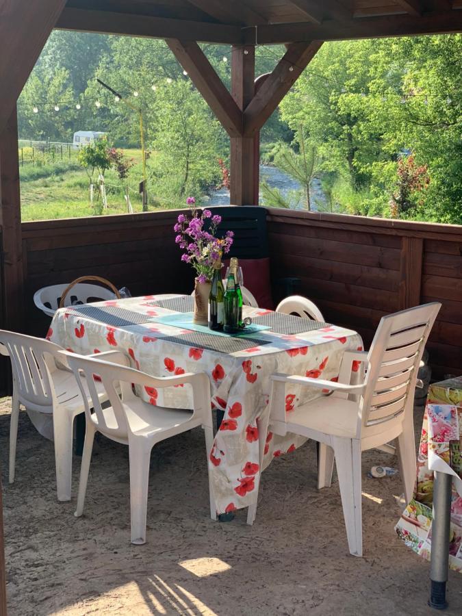 Ubytovani V Apartmanu, 2 Loznice, Na Farme Bzany Екстер'єр фото